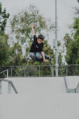 USD Kinder Stuntskates Glitch (Grau/Schwarz) 31-34